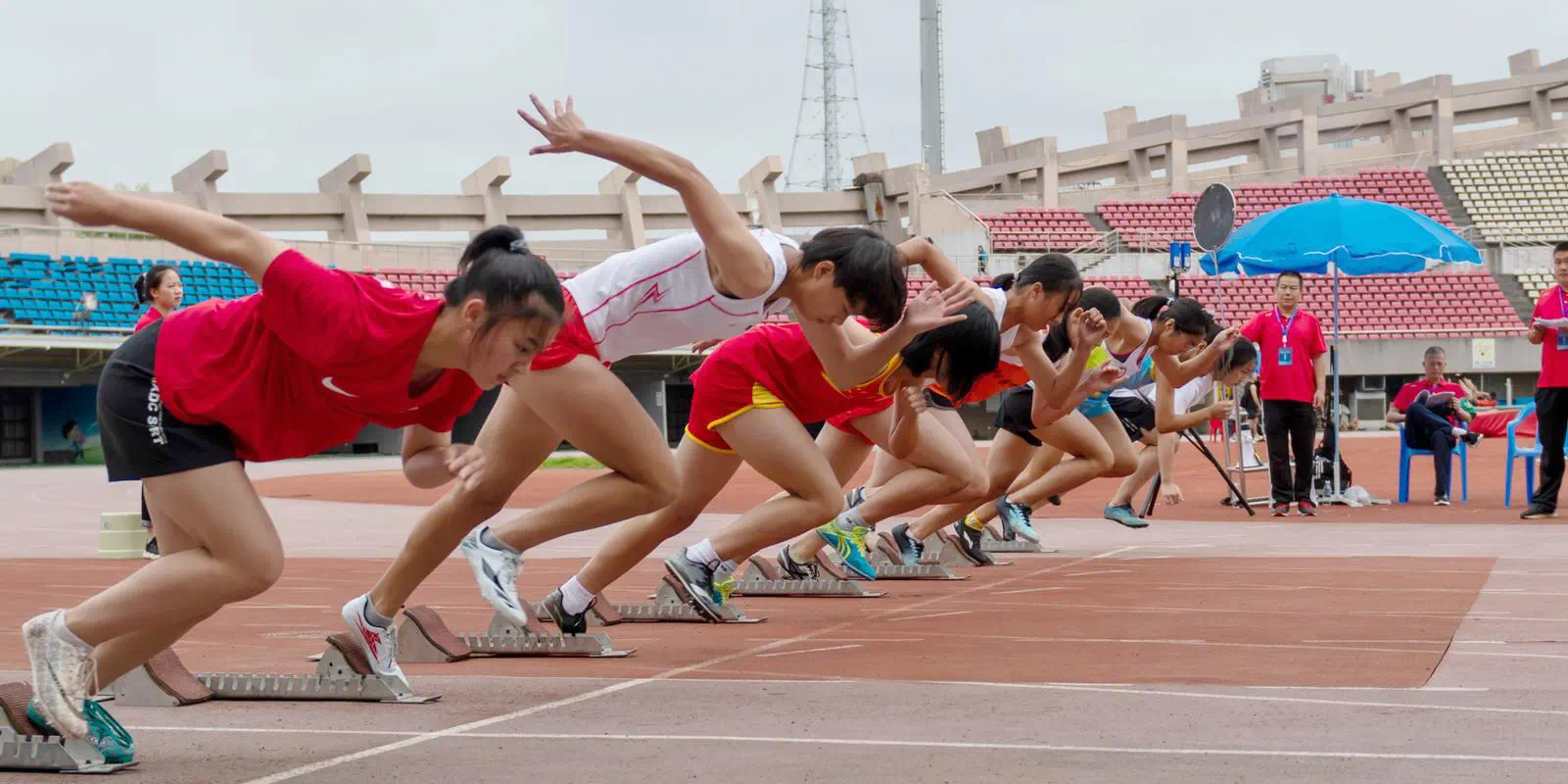 越前龙吗网球拍手绘